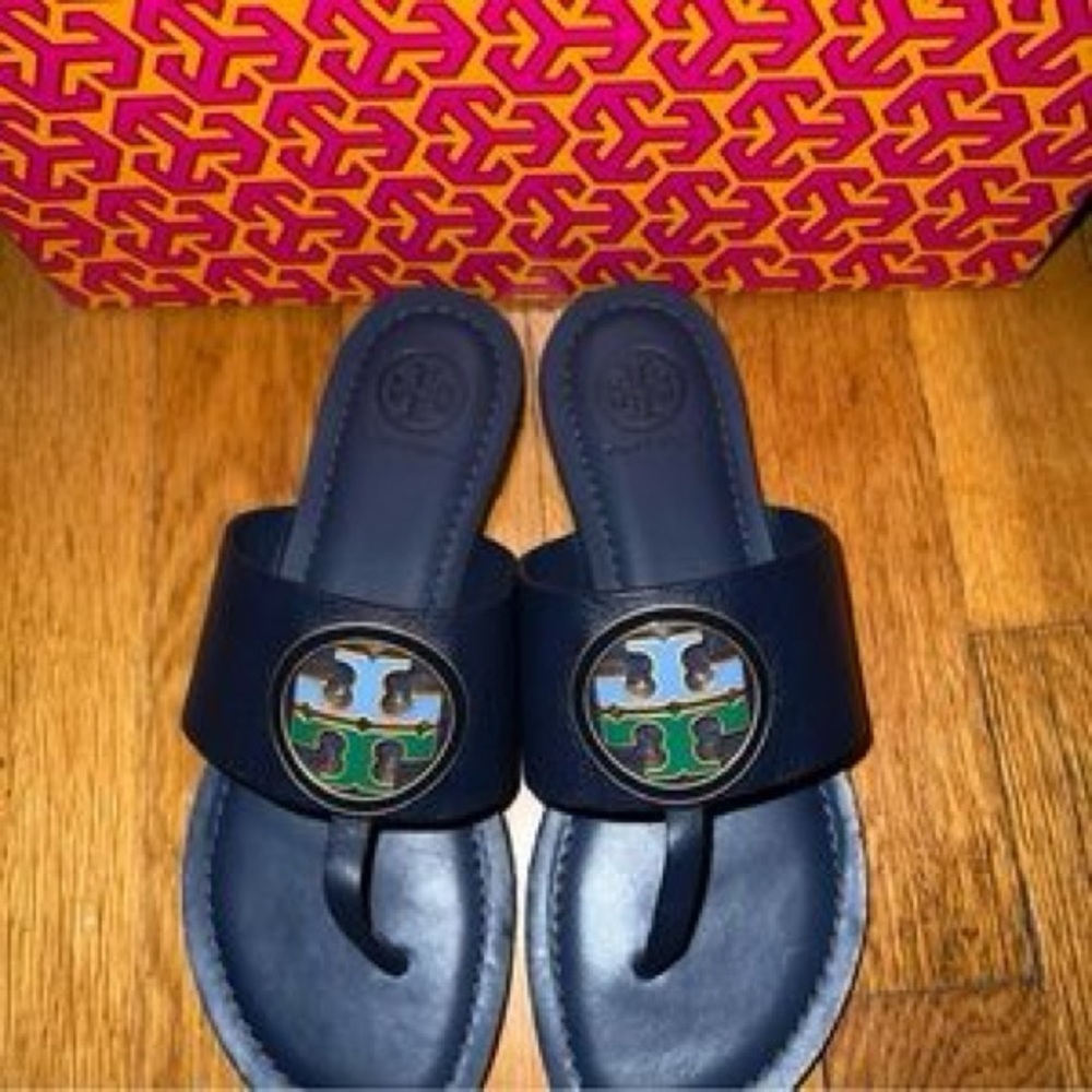 Tory Burch Benton Band Thong Sandals Slides with Green and Blue Logo - Picture 7 of 8